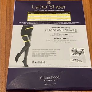 Motherhood Maternity Pregnancy Sheer Tights w/Lycra Spandex Maternity Size S NWT